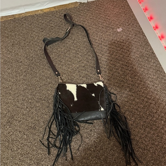 Raviani Black and White Cowhide Crossbody Bag - Picture 1 of 4